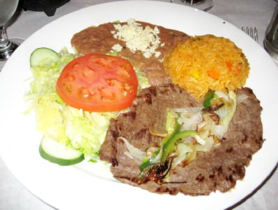 Buho's Carne Asada, copyright Elisabeth Villarroel Buho's Carne Asada