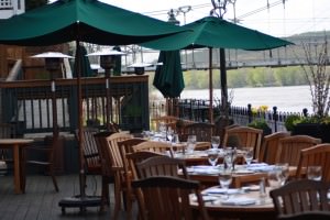 Zagat’s 10 Best Waterside Restaurants…