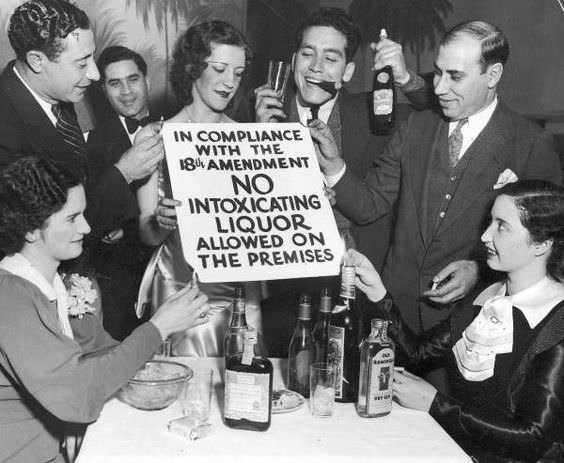 2d734252a11f0a9393e521891657cf81 Speakeasy, Pinterest