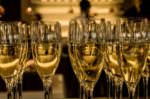 new-year-s-eve-ceremony-champagne-sparkling-wine (1)