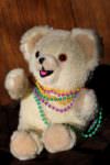 teddy-bear-1409746_640_pixabay_mardi gras beads
